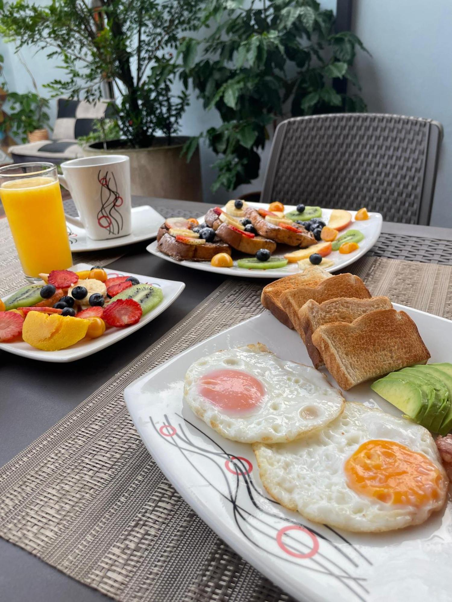 Colinkhouse Hotel Medellín Zewnętrze zdjęcie
